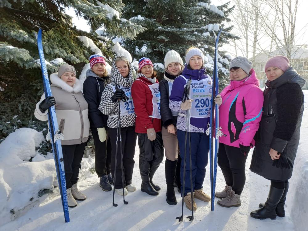 Традиционно в феврале проводятся соревнования по лыжам
